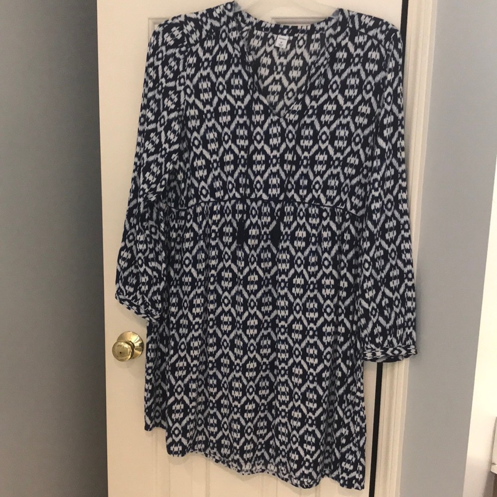 Old Navy New Without Tags size Medium Ikat Empire Waist Dress